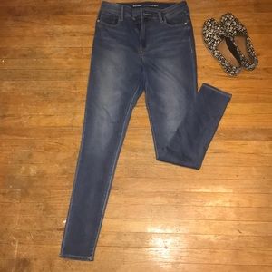 Old Navy Rockstar 24/7 Jeans